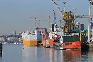 0072 Schiffe im Hamburger Hafen / Oswaldkai - Stadtteil Hamburg - Kleiner Grasbrook.