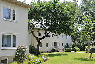 4206 Gartensiedlung Mechelnbusch - erbaut 1949, Architekten Heinz Graaf und Max Corleis. Wohnhuser mit Parklandschaft, 200m Garten fr jeden Mieter - Baudenkmale in Hamburg Rissen - Bilder aus der Hansestadt Hamburg.